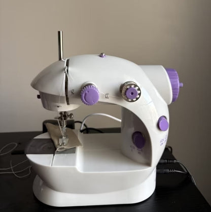Máquina de Costura Portátil – Ajusta tu Ropa Fácil y Rápido en Casa
